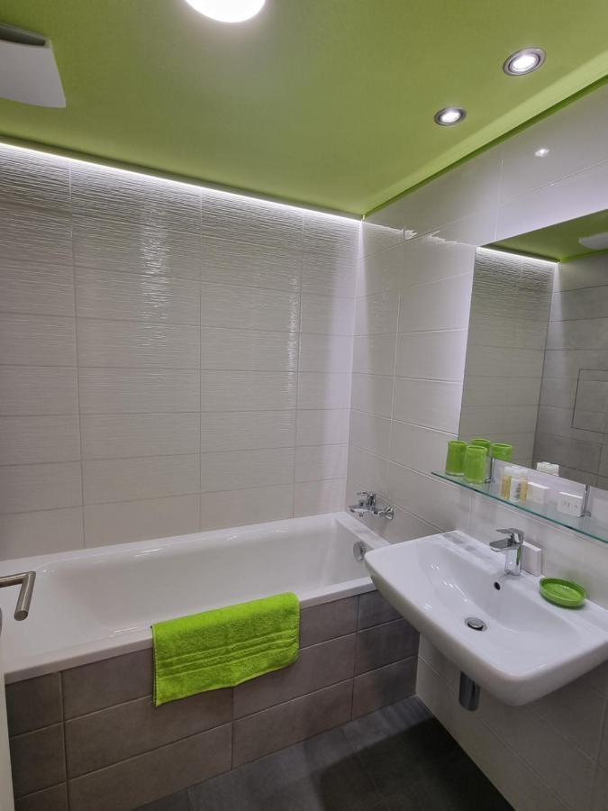Rivercity Apartments Budapest Esterno foto